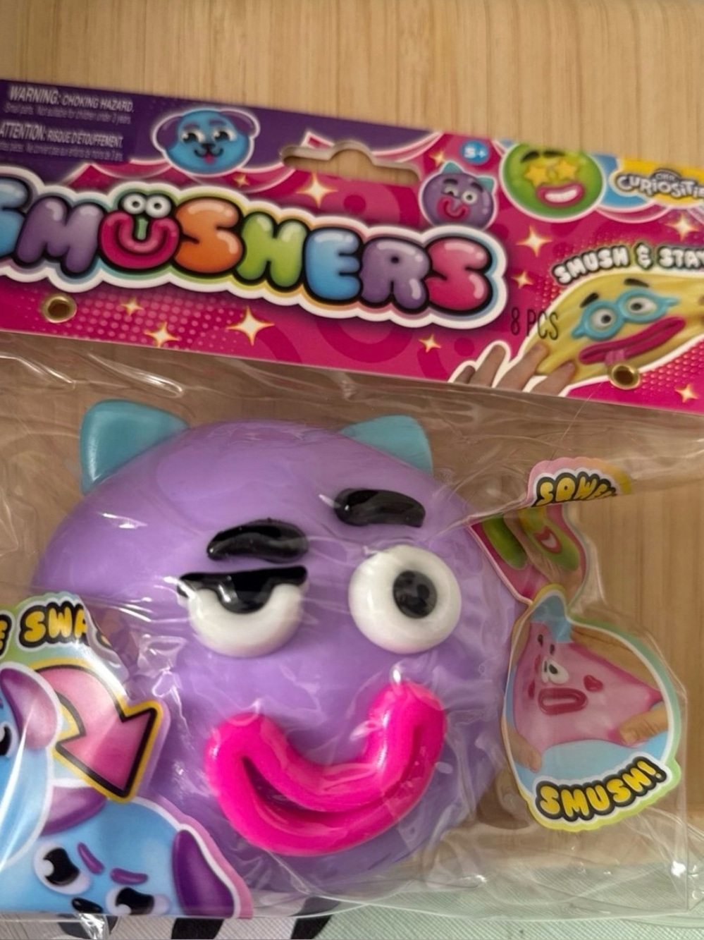 Smusher pink Squeezable Face Toy